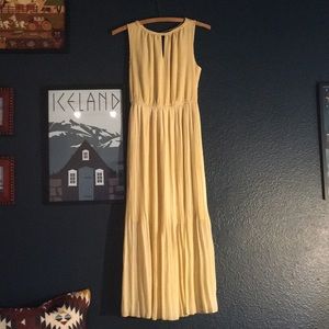 Madison Jules Yellow Maxi/Midi dress XS